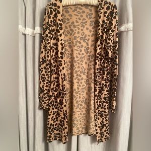 Grace & Lace Size Medium Cardigan